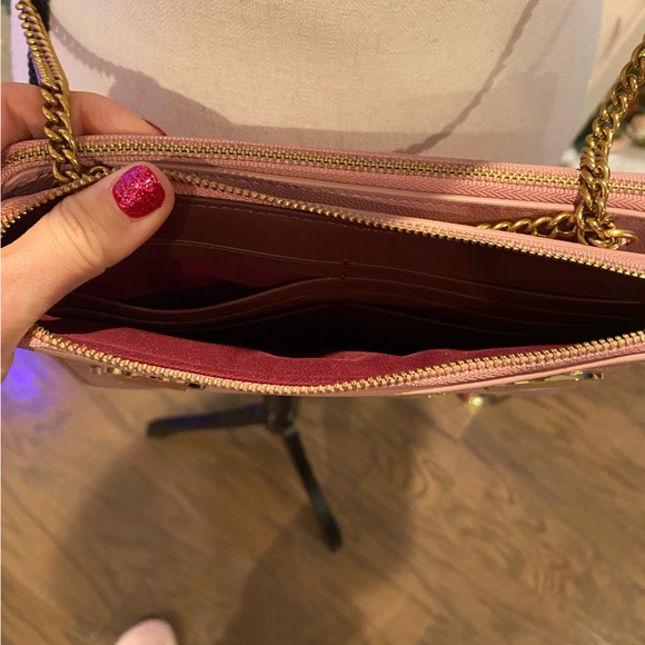 ✨Marc Jacobs (EUC) Multiple Badge crossbody bag✨ - Picture 7 of 15